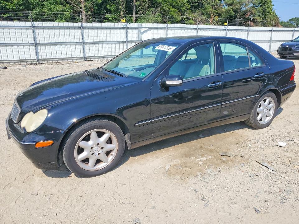 2004 Mercedes-benz C მანქანა იყიდება აუქციონზე, vin: WDBRF61J24A564389, აუქციონის ნომერი: 67874726