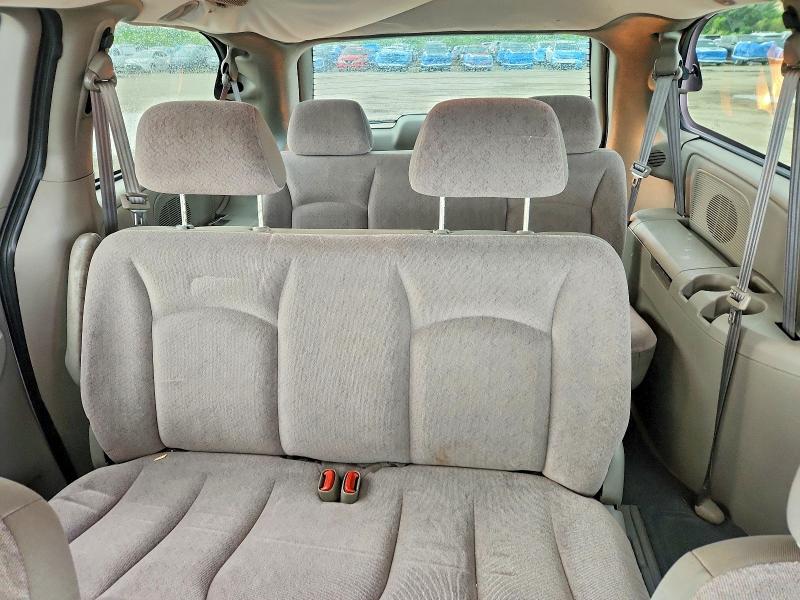 2002 Dodge Grand Caravan მანქანა იყიდება აუქციონზე, vin: 2B8GP44302R560207, აუქციონის ნომერი: 69023556