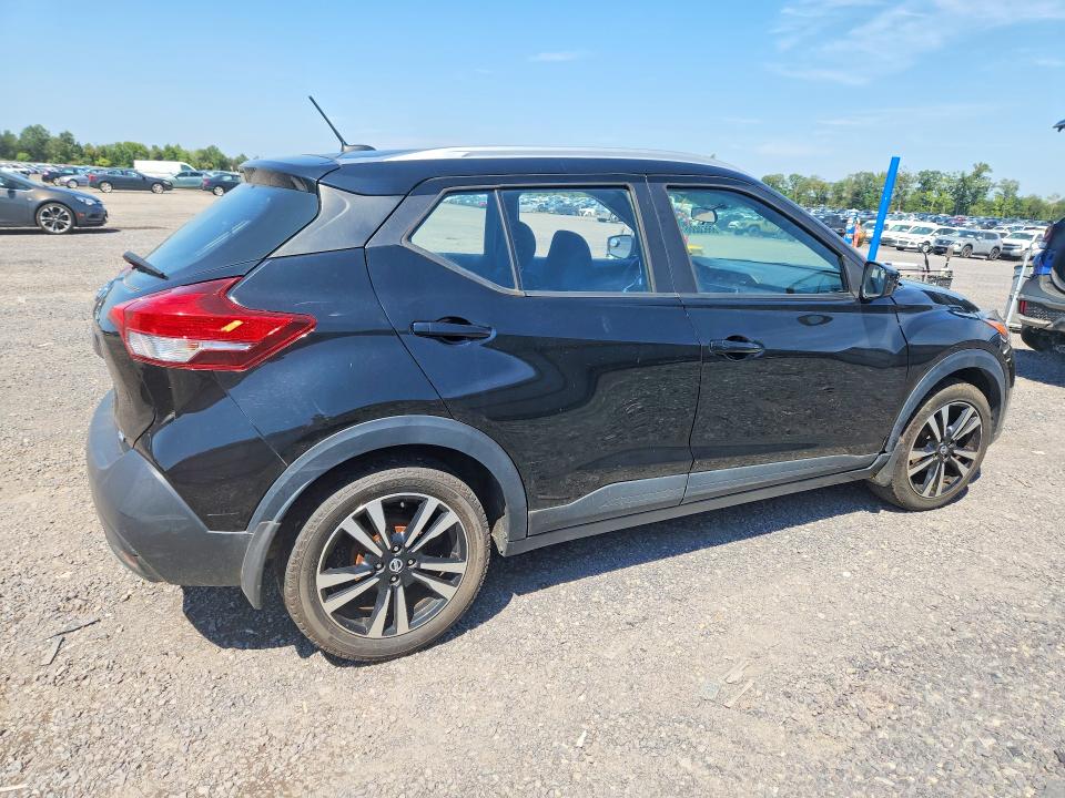 66630386 :رقم المزاد ، 3N1CP5CU0KL506859 vin ، 2019 Nissan Kicks مزاد بيع