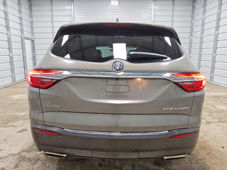 66429786 :رقم المزاد ، 5GAERCKW1JJ239875 vin ، 2018 Buick Enclave مزاد بيع