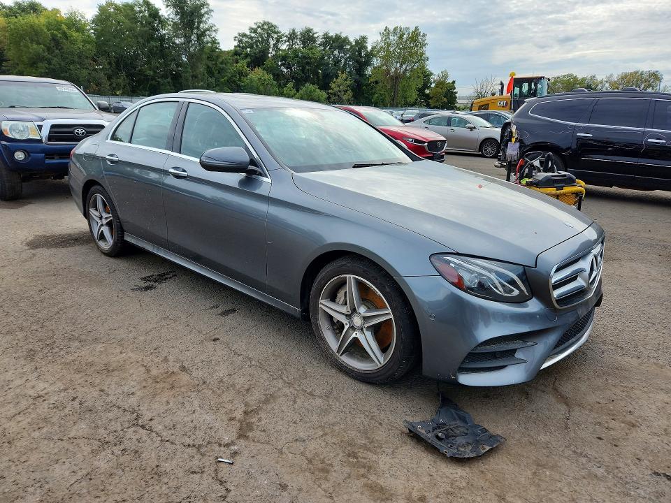 Продажа на аукционе авто 2017 Mercedes-benz E, vin: WDDZF4KB9HA023686, номер лота: 69347196