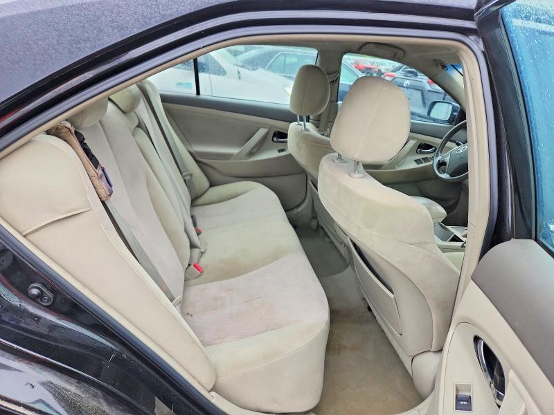 70740696 :رقم المزاد ، 4T4BF3EK4AR065223 vin ، 2010 Toyota Camry مزاد بيع