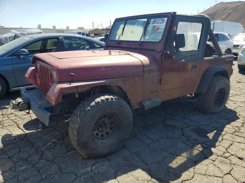 69813726 :رقم المزاد ، 2BCHV81J2JB516131 vin ، 1988 Jeep Wrangler مزاد بيع