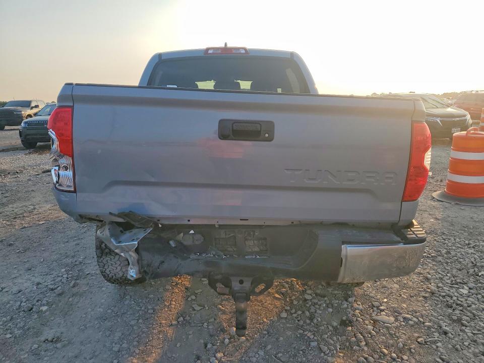 69585416 :رقم المزاد ، 5TFDY5F16LX909833 vin ، 2020 Toyota Tundra مزاد بيع