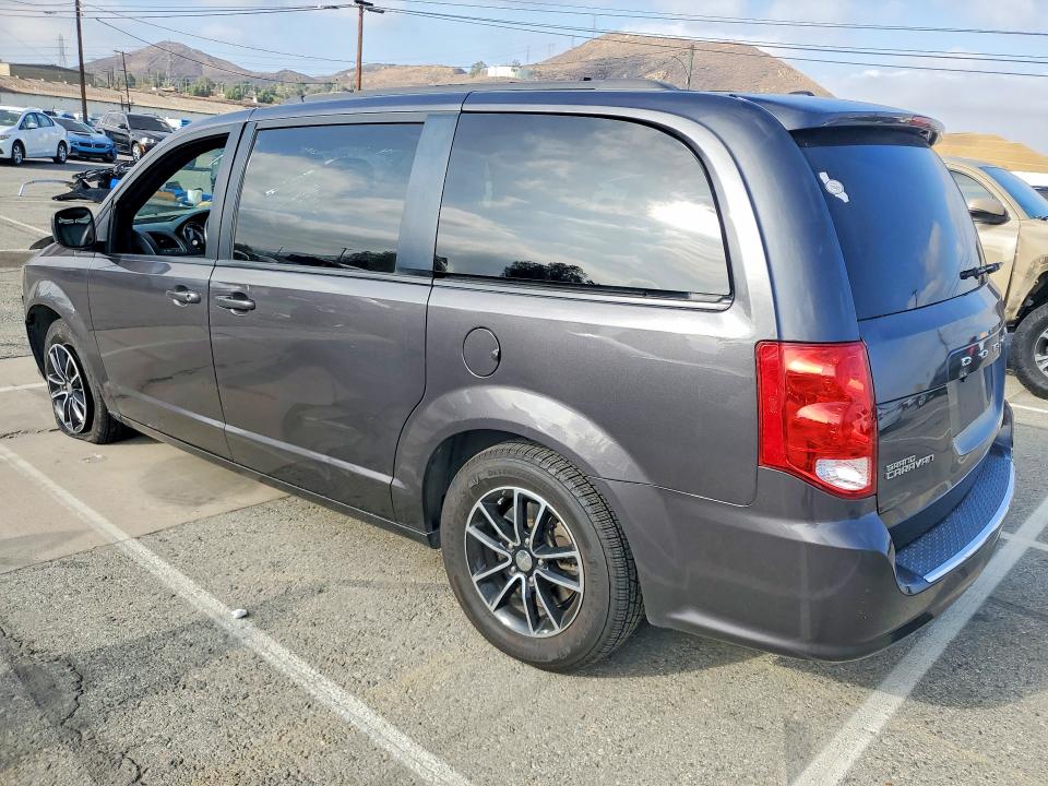 69560326 :رقم المزاد ، 2C4RDGEG9KR565978 vin ، 2019 Dodge Grand Caravan مزاد بيع