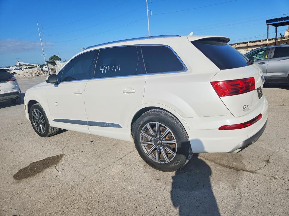 Продаж на аукціоні авто 2017 Audi Q7, vin: WA1LAAF70HD015374, номер лоту: 69754076