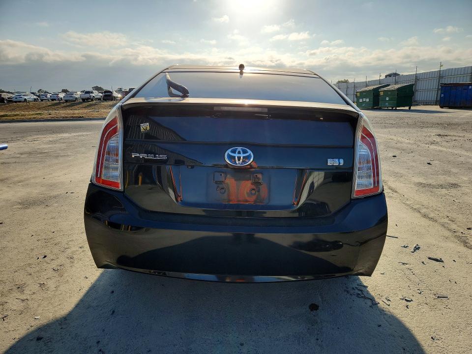 67234736 :رقم المزاد ، JTDKN3DU2F0463775 vin ، 2015 Toyota Prius مزاد بيع