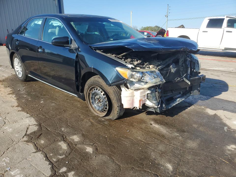 2013 Toyota Camry მანქანა იყიდება აუქციონზე, vin: 4T1BF1FK7DU644613, აუქციონის ნომერი: 68930226