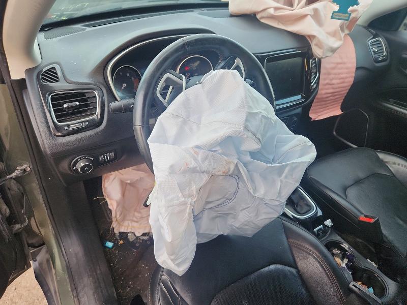 2019 Jeep Compass მანქანა იყიდება აუქციონზე, vin: 3C4NJDCB4KT673886, აუქციონის ნომერი: 68579066