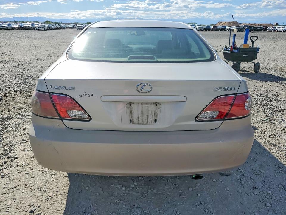 2003 Lexus Es მანქანა იყიდება აუქციონზე, vin: JTHBF30G330134056, აუქციონის ნომერი: 67216796