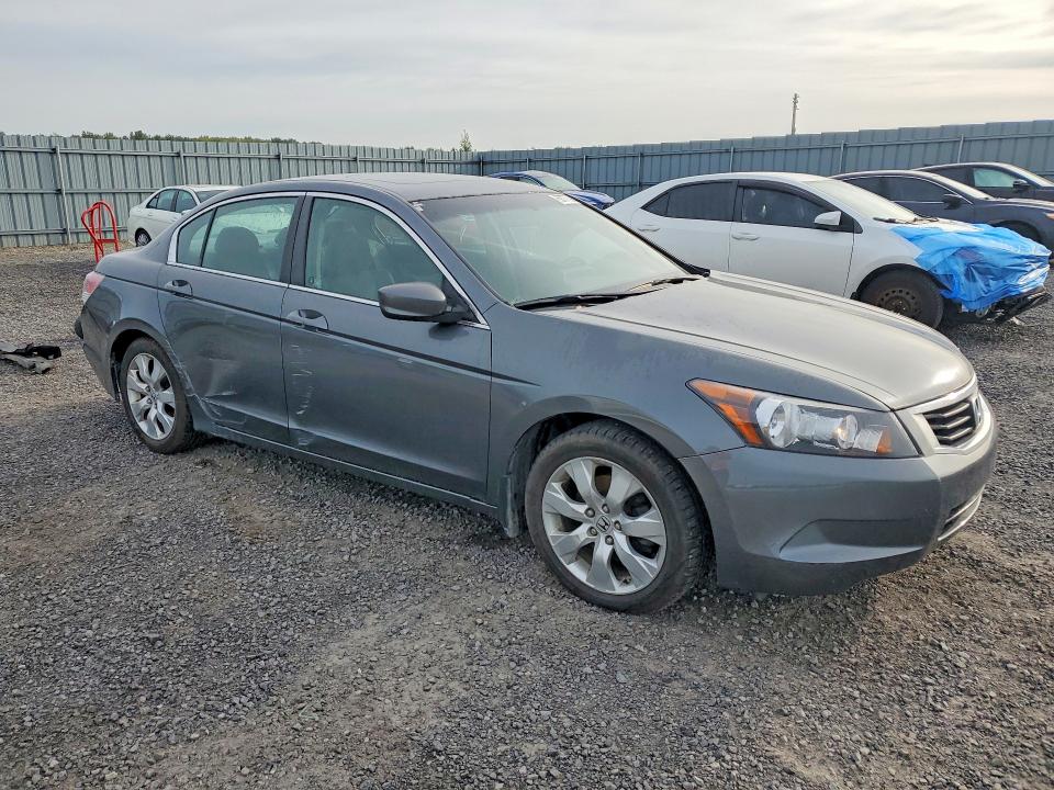 68777396 :رقم المزاد ، 1HGCP2F71AA804975 vin ، 2010 Honda Accord مزاد بيع