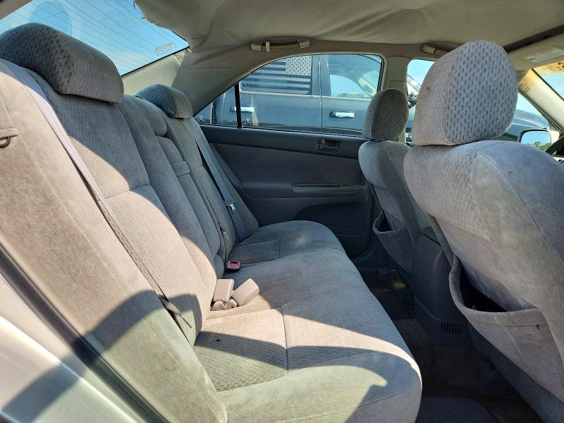 69643476 :رقم المزاد ، 4T1BE32K84U905235 vin ، 2004 Toyota Camry مزاد بيع