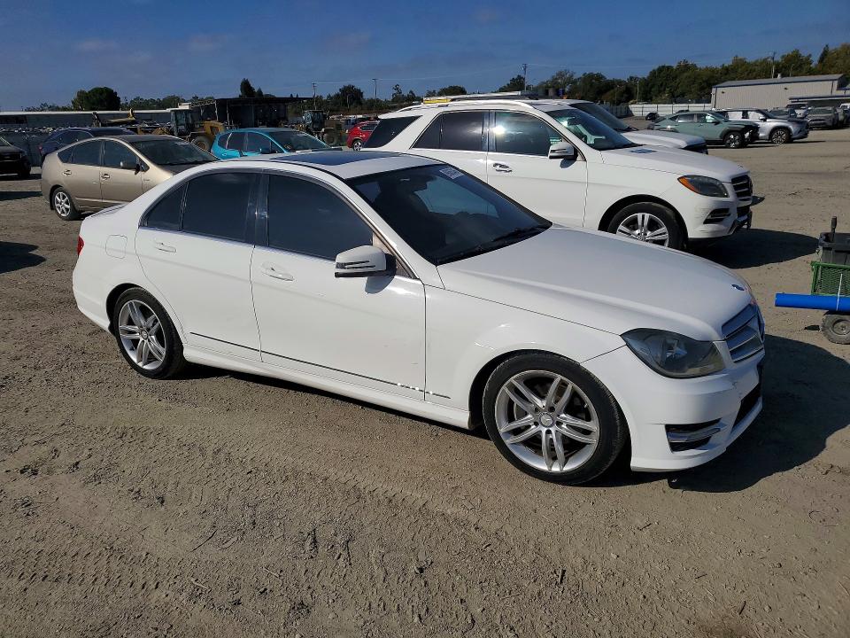 Aukcja sprzedaży 2013 Mercedes-benz C, vin: WDDGF4HB1DR248551, numer aukcji: 69365346