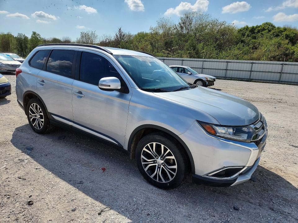 Продажа на аукционе авто 2016 Mitsubishi Outlander, vin: JA4AD3A38GZ019771, номер лота: 69875376