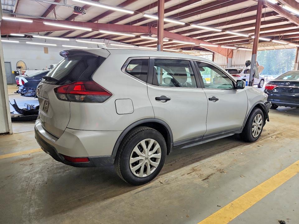 69108026 :رقم المزاد ، KNMAT2MT3LP530308 vin ، 2020 Nissan Rogue مزاد بيع