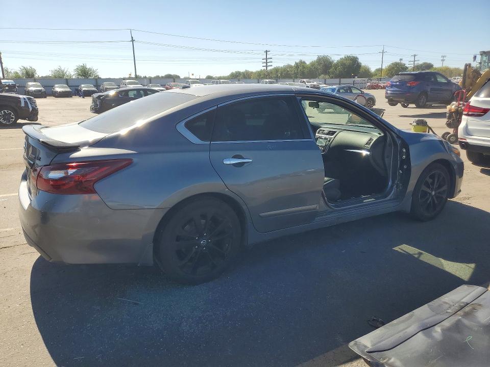 66856816 :رقم المزاد ، 1N4AL3AP4JC244507 vin ، 2018 Nissan Altima مزاد بيع