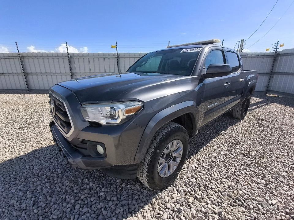Продажа на аукционе авто 2017 Toyota Tacoma, vin: 5TFCZ5AN1HX106695, номер лота: 67929326