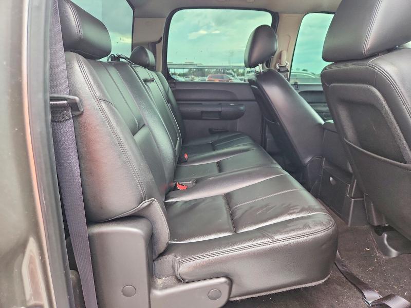 Продажа на аукционе авто 2012 Chevrolet Silverado, vin: 3GCPKSE76CG213299, номер лота: 70110216