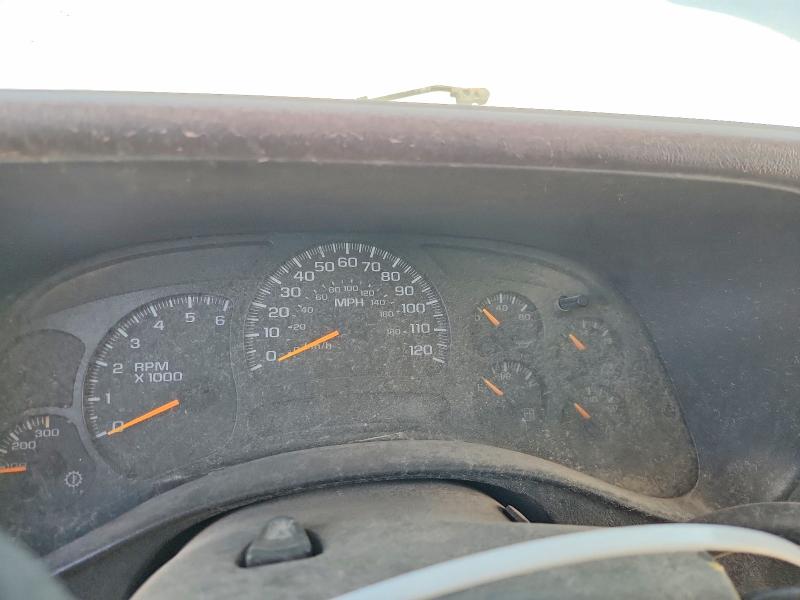 2004 Chevrolet Silverado მანქანა იყიდება აუქციონზე, vin: 1GBHC24U84E334681, აუქციონის ნომერი: 68237506