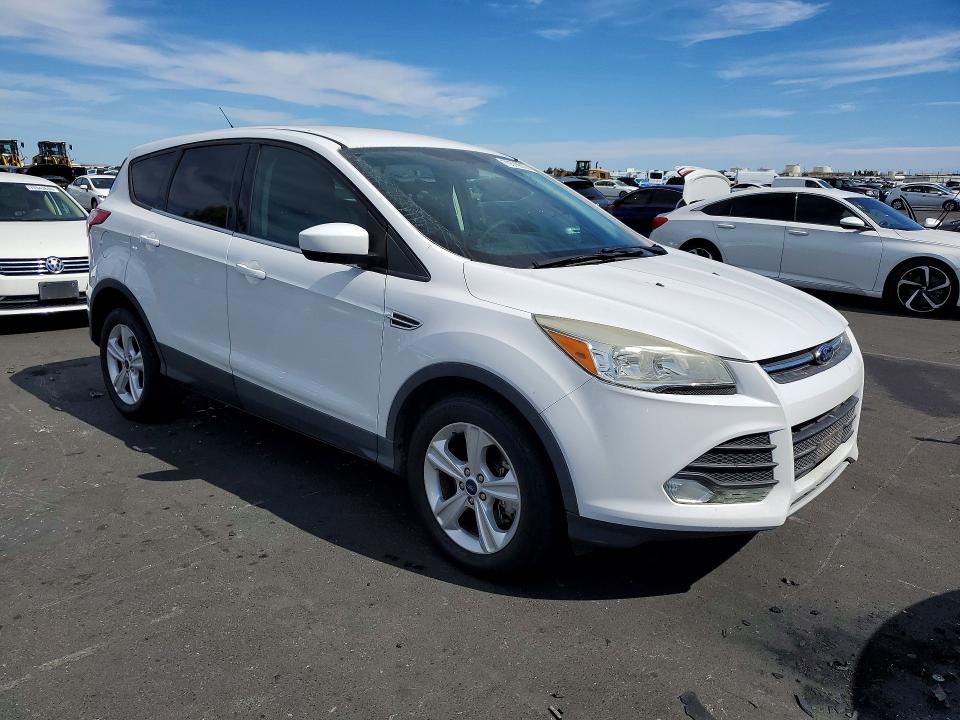 Продажа на аукционе авто 2015 Ford Escape, vin: 1FMCU9GXXFUA68599, номер лота: 70579816