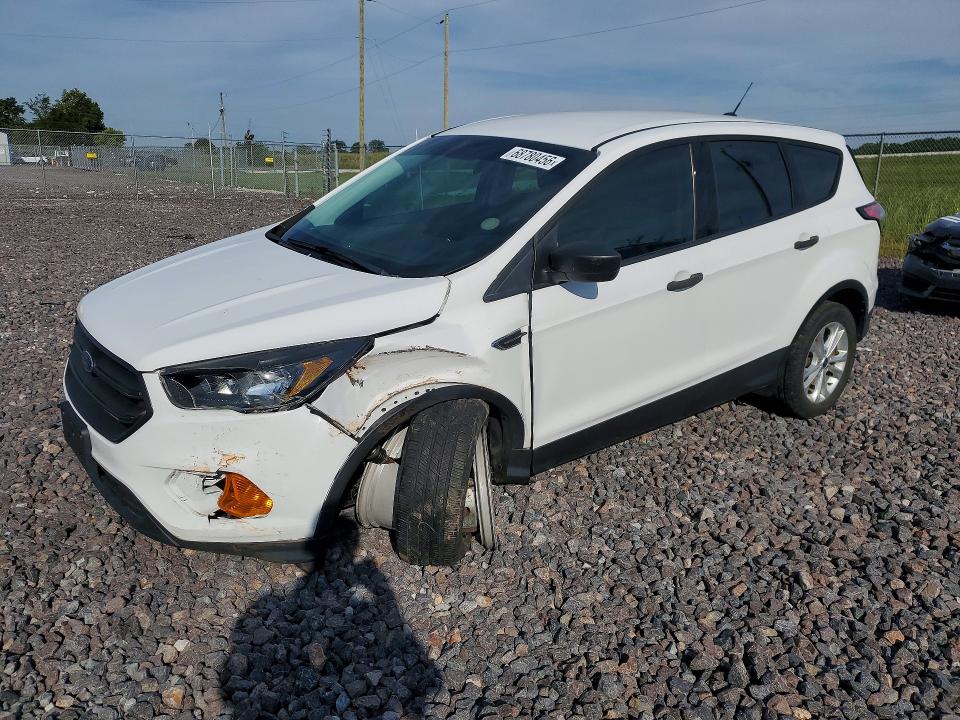 68780456 :رقم المزاد ، 1FMCU0F71JUA24237 vin ، 2018 Ford Escape مزاد بيع