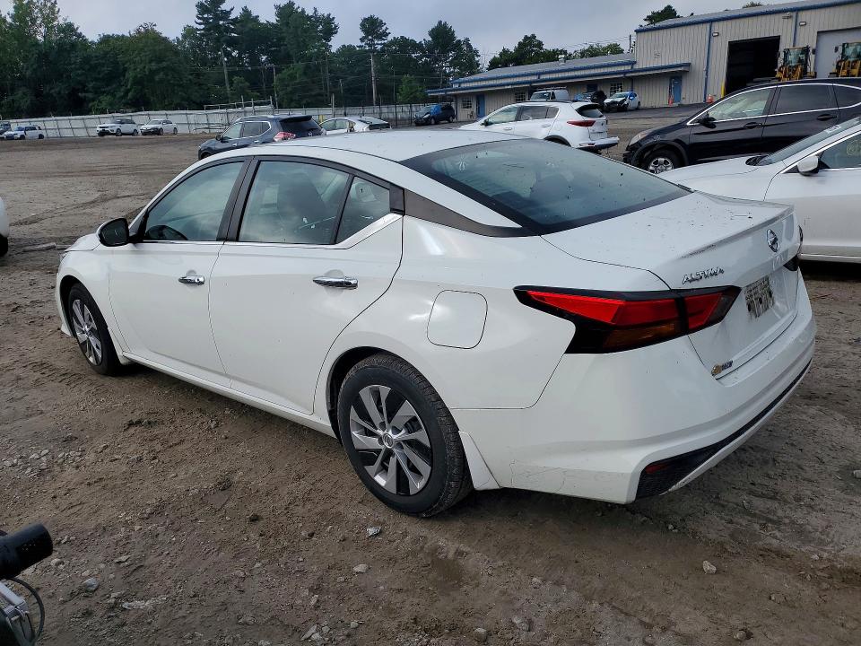 66792546 :رقم المزاد ، 1N4BL4BV9MN417163 vin ، 2021 Nissan Altima مزاد بيع