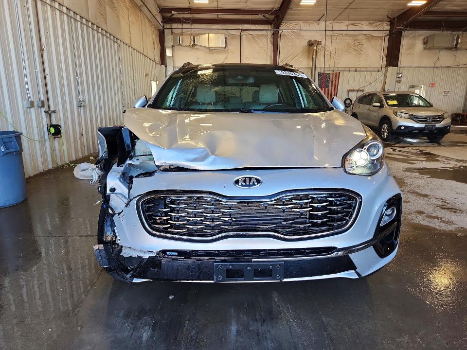 2020 Kia Sportage მანქანა იყიდება აუქციონზე, vin: KNDP6CAC1L7665489, აუქციონის ნომერი: 70330366