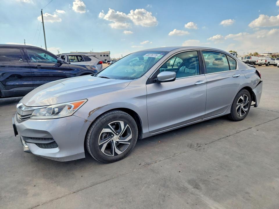 69776776 :رقم المزاد ، 1HGCR2F38GA118464 vin ، 2016 Honda Accord مزاد بيع