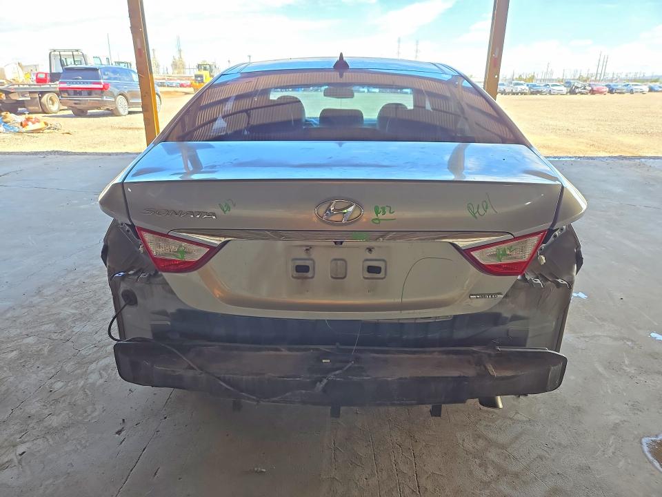 70866996 :رقم المزاد ، 5NPEC4AC6DH630630 vin ، 2013 Hyundai Sonata مزاد بيع