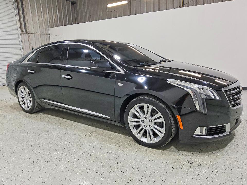 67873656 :رقم المزاد ، 2G61M5S34J9132685 vin ، 2018 Cadillac Xts مزاد بيع