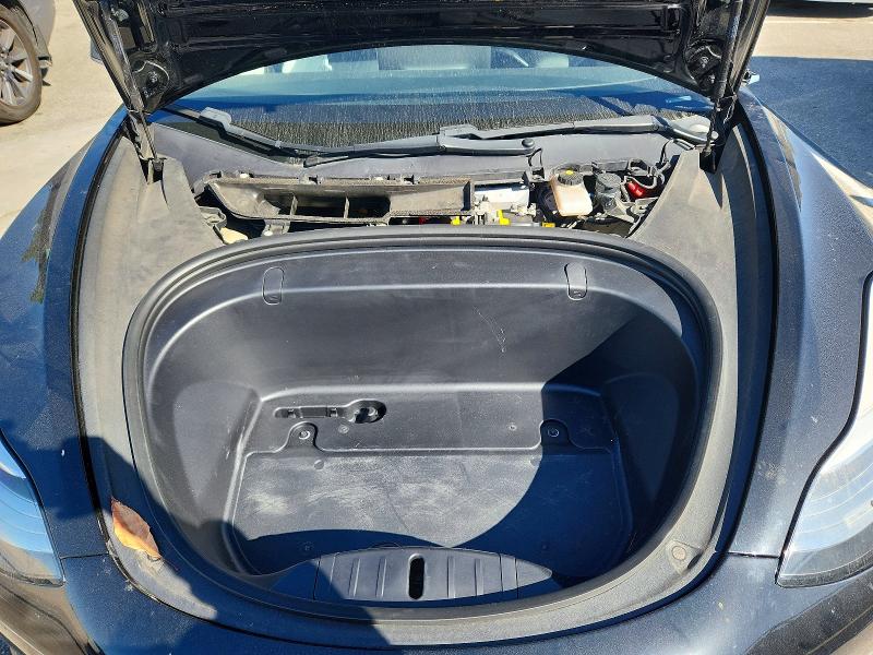 Продаж на аукціоні авто 2019 Tesla Model 3, vin: 5YJ3E1EA8KF415772, номер лоту: 70636516
