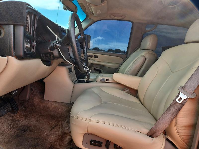 Продаж на аукціоні авто 2000 Gmc Yukon Xl, vin: 3GKEC16T2YG217033, номер лоту: 69632406