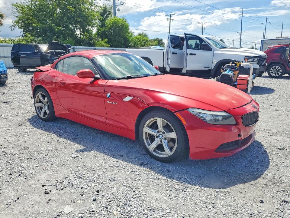 67624876 :رقم المزاد ، WBALM5C55BE379182 vin ، 2011 Bmw Z4 مزاد بيع