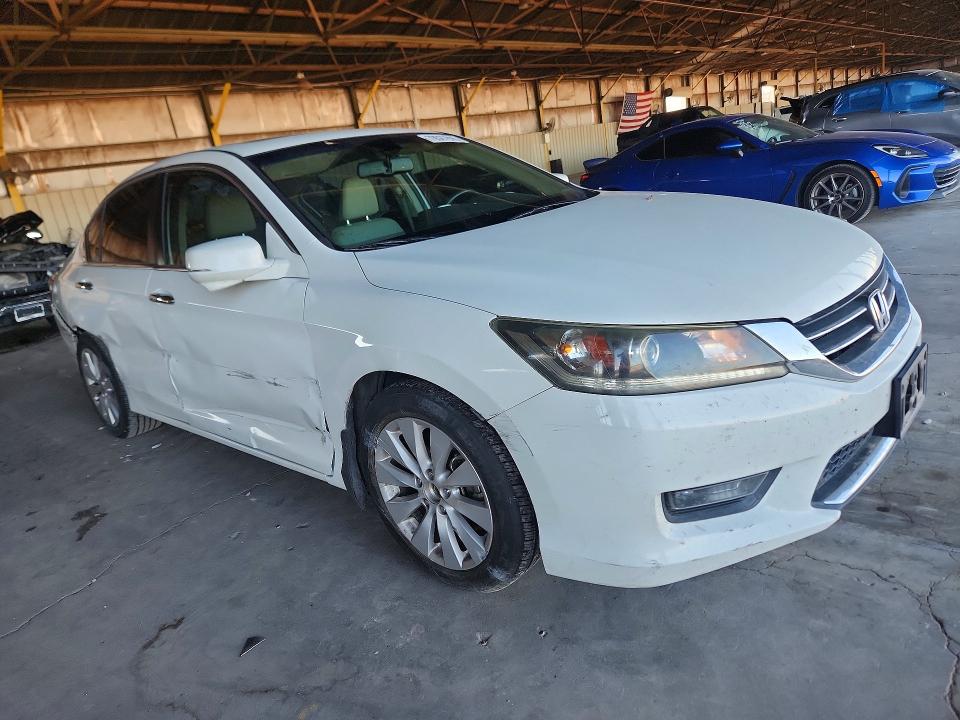 Продажа на аукционе авто 2014 Honda Accord, vin: 1HGCR2F87EA034578, номер лота: 70527916
