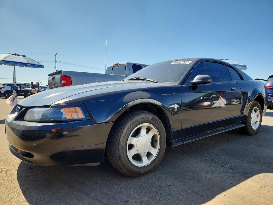 70147076 :رقم المزاد ، 1FAFP40451F181231 vin ، 2001 Ford Mustang مزاد بيع
