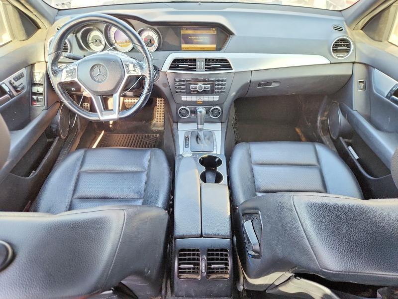 Продажа на аукционе авто 2012 Mercedes-benz C, vin: WDDGF4HB8CA609187, номер лота: 68851396