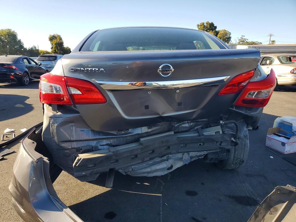 Aukcja sprzedaży 2018 Nissan Sentra, vin: 3N1AB7AP9JY301377, numer aukcji: 68059886
