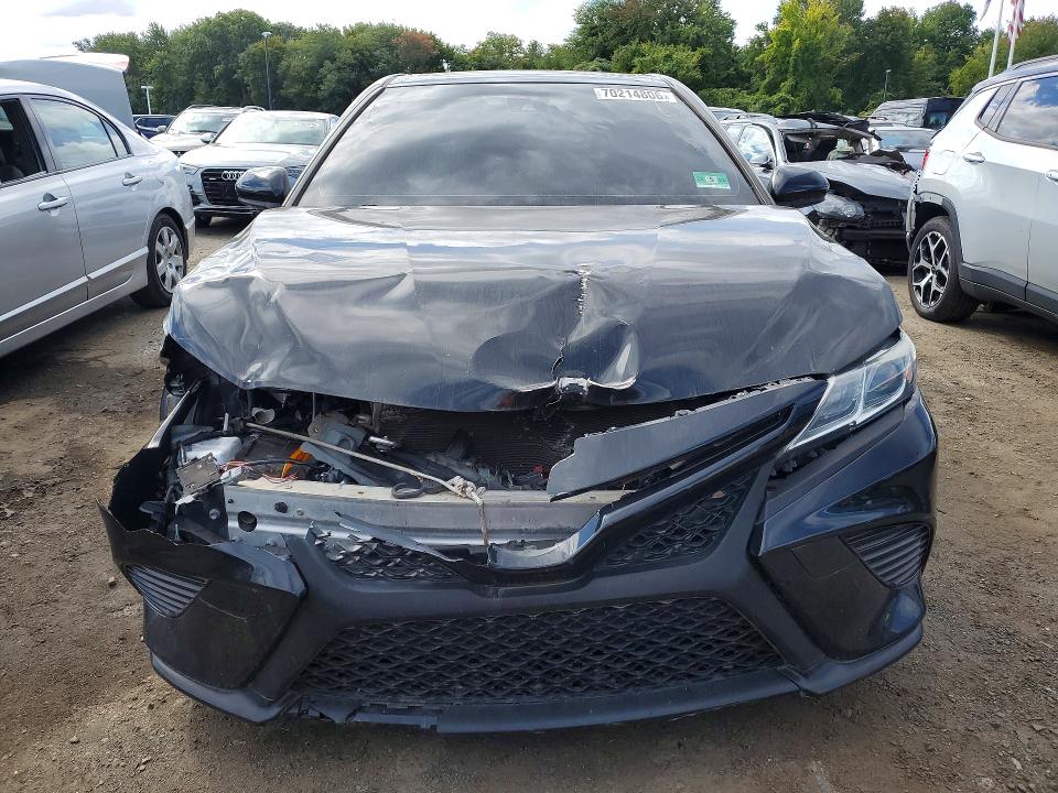 Aukcja sprzedaży 2018 Toyota Camry, vin: JTNB11HK2J3004130, numer aukcji: 70214806