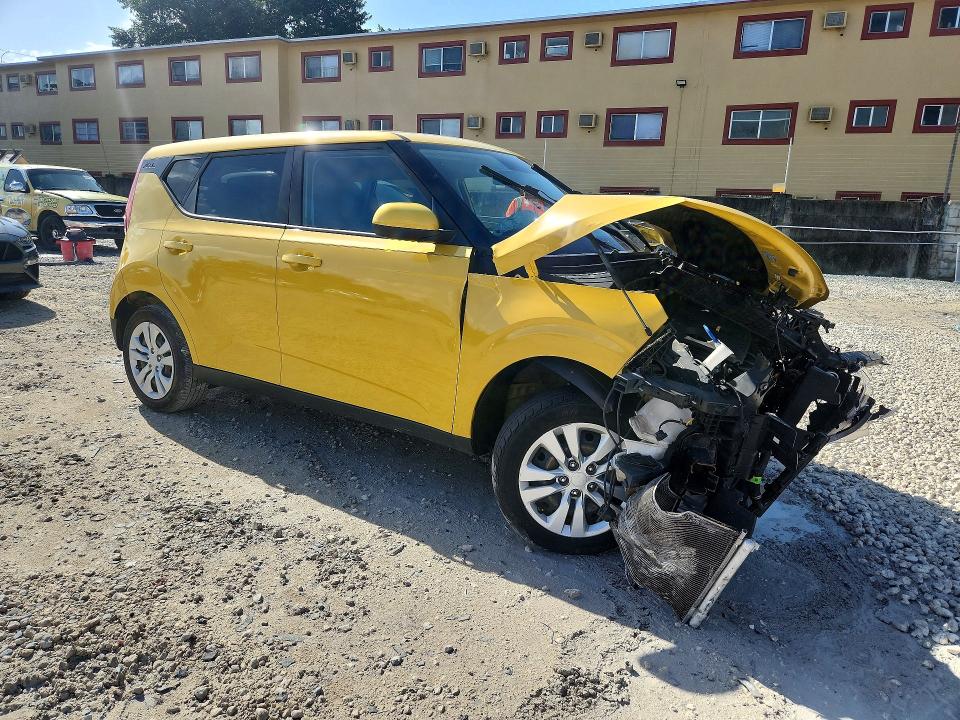2020 Kia Soul მანქანა იყიდება აუქციონზე, vin: KNDJ23AU0L7090327, აუქციონის ნომერი: 69031046