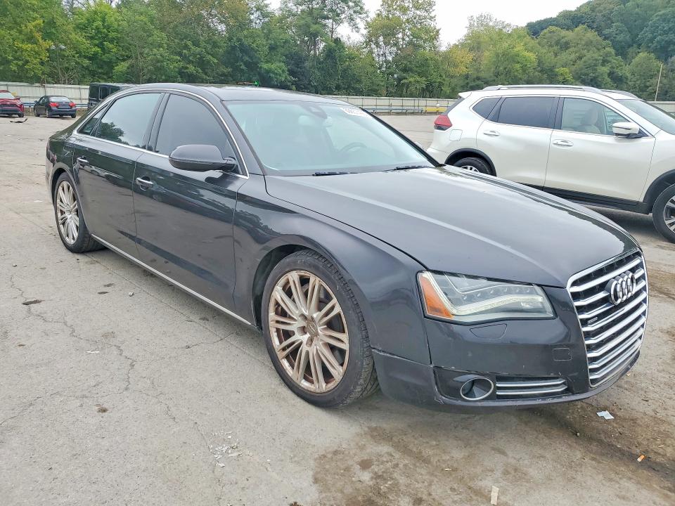 Продаж на аукціоні авто 2011 Audi A8, vin: WAURVAFD6BN005389, номер лоту: 69657496