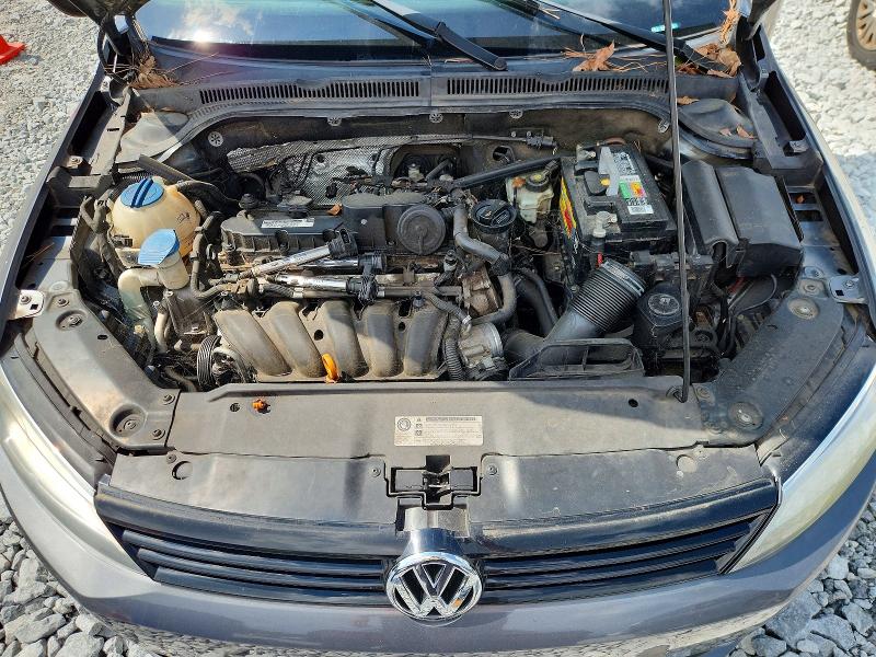2011 Volkswagen Jetta მანქანა იყიდება აუქციონზე, vin: 3VWDX7AJ8BM398651, აუქციონის ნომერი: 69867266