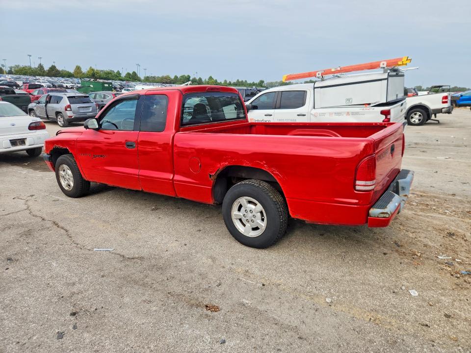 71169176 :رقم المزاد ، 1B7GL22N91S143139 vin ، 2001 Dodge Dakota مزاد بيع