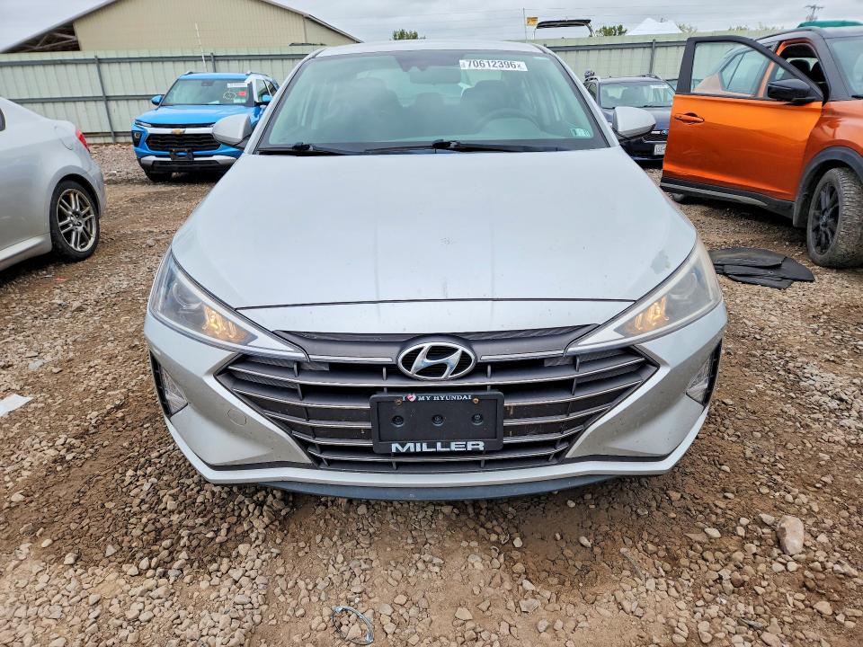 2019 Hyundai Elantra მანქანა იყიდება აუქციონზე, vin: KMHD84LF1KU785881, აუქციონის ნომერი: 70612396