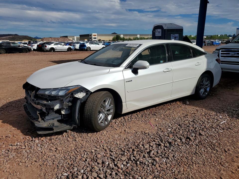 68835526 :رقم المزاد ، 4T1B21FB4KU004366 vin ، 2019 Toyota Avalon Hybrid مزاد بيع