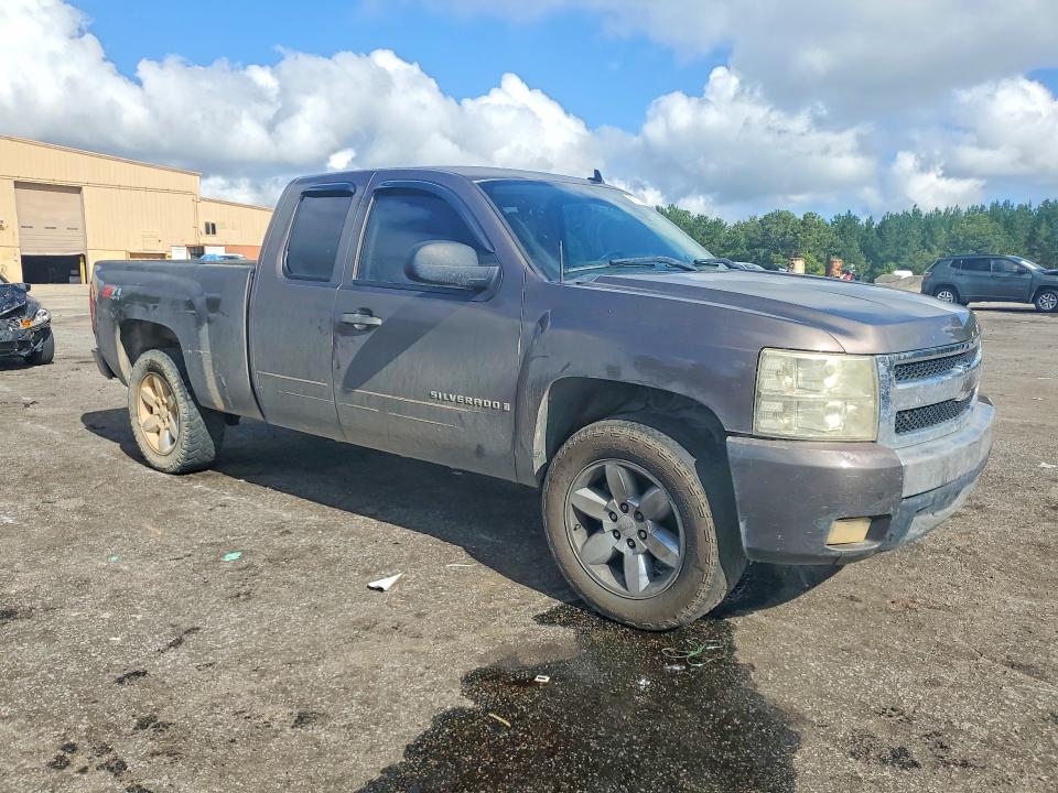 Продажа на аукционе авто 2007 Chevrolet Silverado, vin: 2GCEK19C871666847, номер лота: 67713796