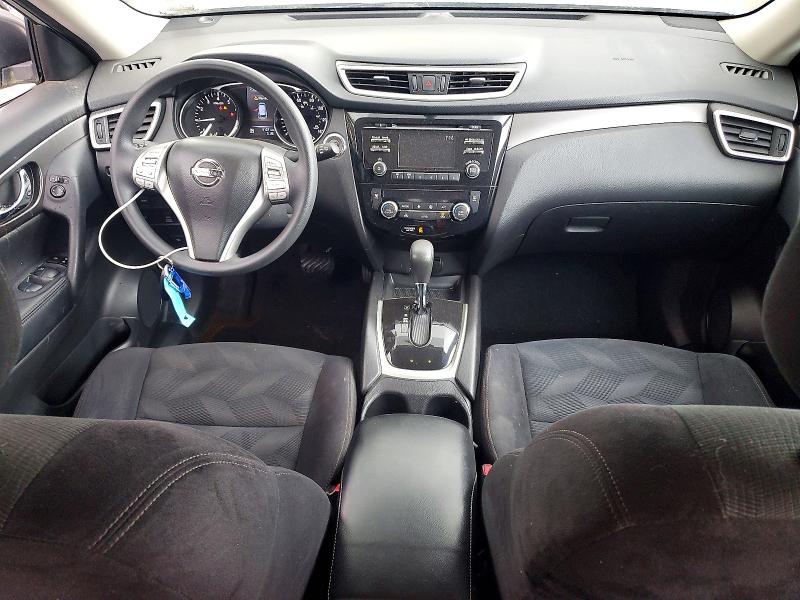 2015 Nissan Rogue მანქანა იყიდება აუქციონზე, vin: 5N1AT2MV8FC825672, აუქციონის ნომერი: 66140376