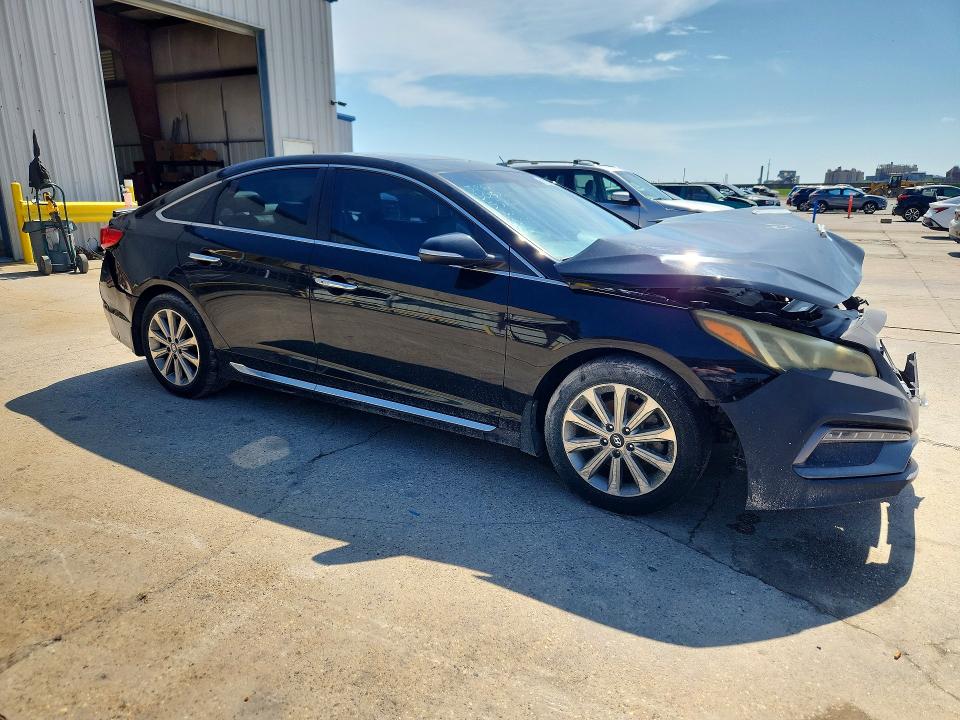 67939096 :رقم المزاد ، 5NPE34AF3HH551691 vin ، 2017 Hyundai Sonata مزاد بيع