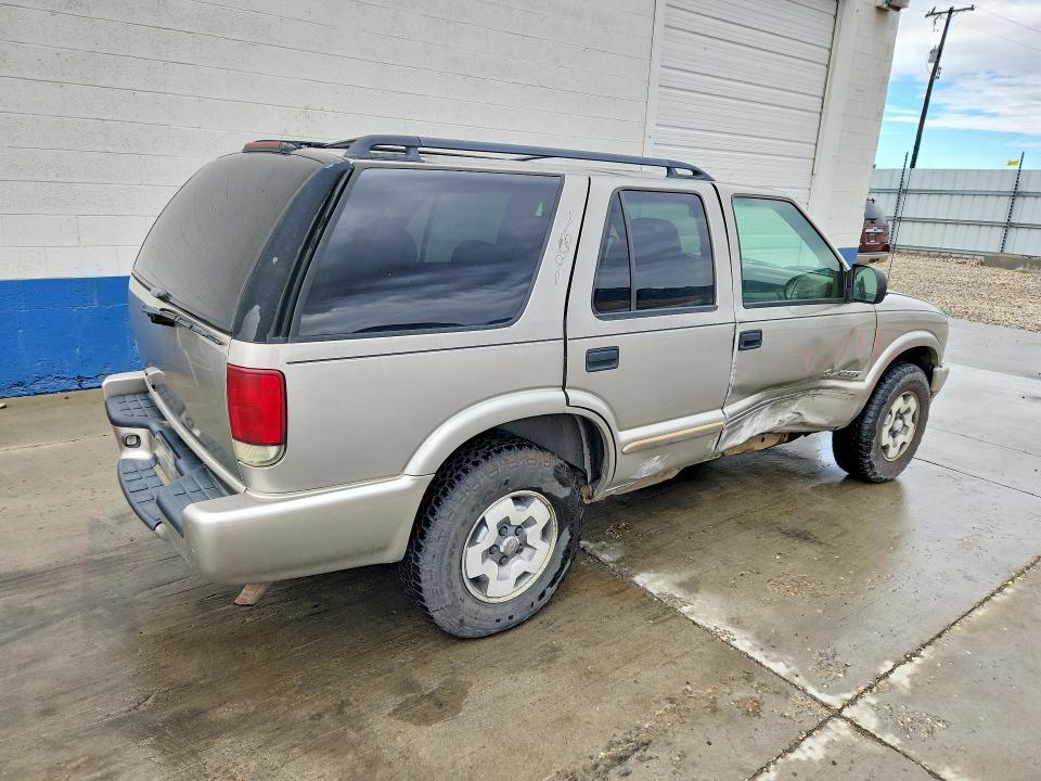 Продаж на аукціоні авто 2004 Chevrolet Blazer, vin: 1GNDT13X64K162031, номер лоту: 69645926