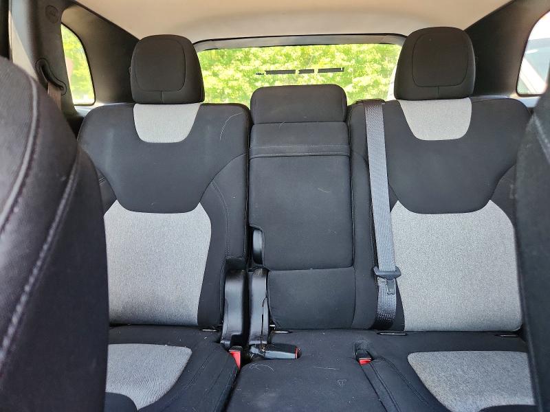67814796 :رقم المزاد ، 1C4PJLCB2EW162839 vin ، 2014 Jeep Cherokee مزاد بيع