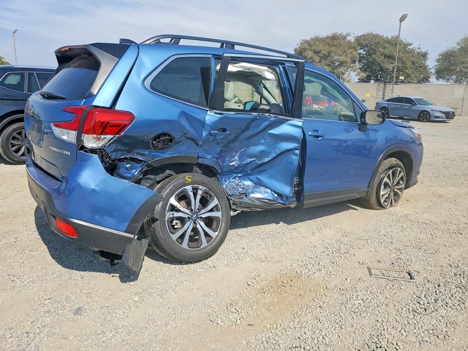 2024 Subaru Forester მანქანა იყიდება აუქციონზე, vin: JF2SKALC7RH514166, აუქციონის ნომერი: 70516106